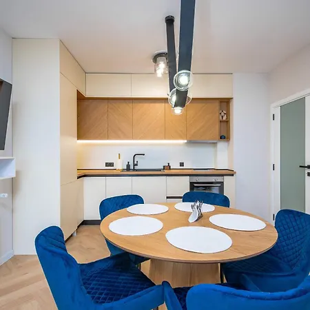 Modern & Stylish 2bd - 2ba By Flat Mаnager Apartament